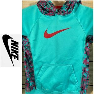 Nike Therma-Fit Hoodie (EUC)
